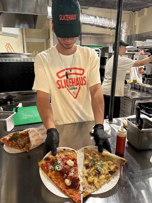 Slicehaus Pizzeria Picture 5