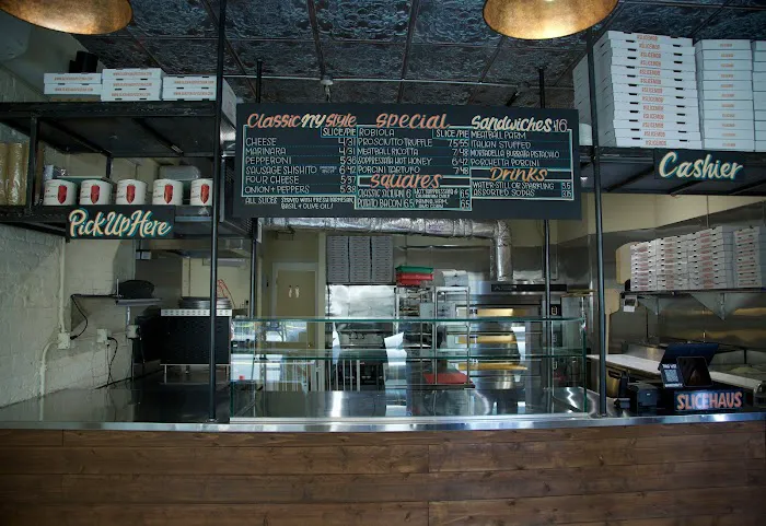 Slicehaus Pizzeria Picture 8