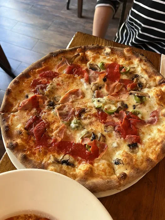 Numero 28 Pizzeria Picture 4