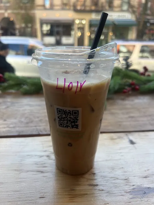 The Ivy Coffee & Tea & Bakery Picture 1
