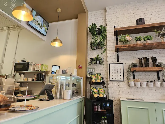 The Ivy Coffee & Tea & Bakery Picture 2