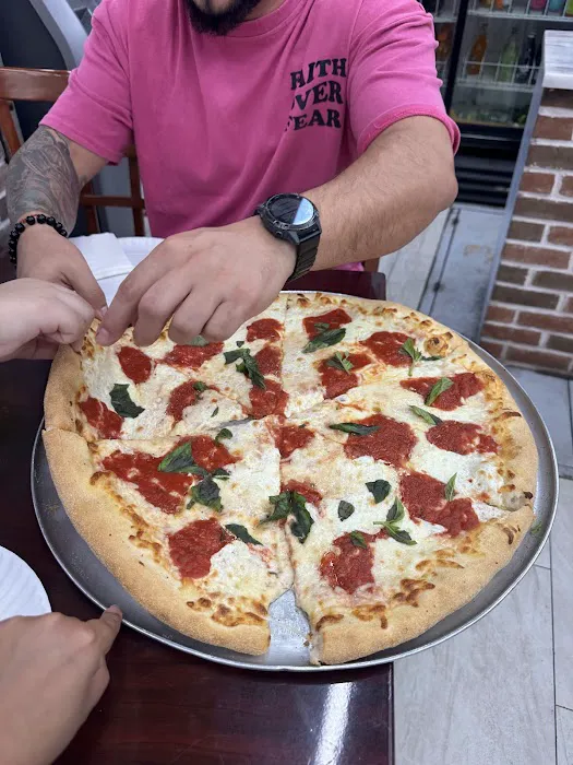 Rivoli Pizza II Picture 9