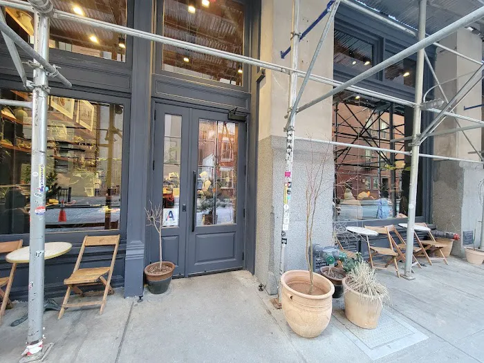 Café Lyria Picture 6