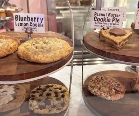 Posh Pop Bakeshop