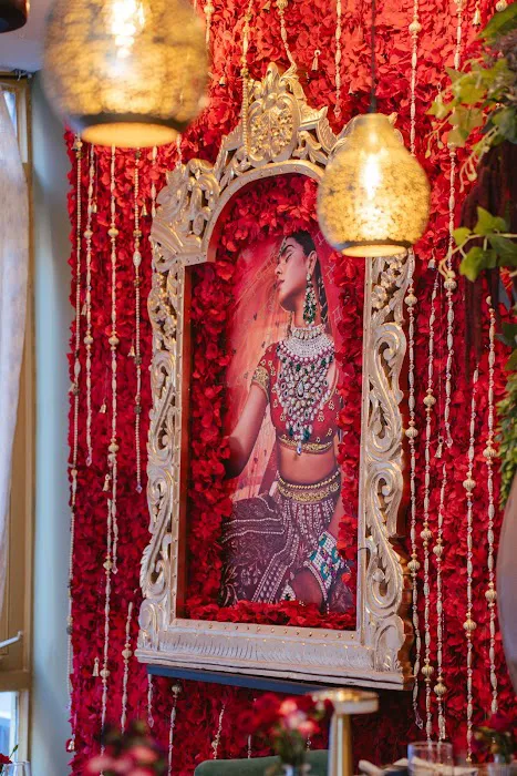 Madam Ji Ki Shaadi Picture 7