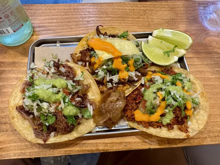 Taquería el Chato Picture 2
