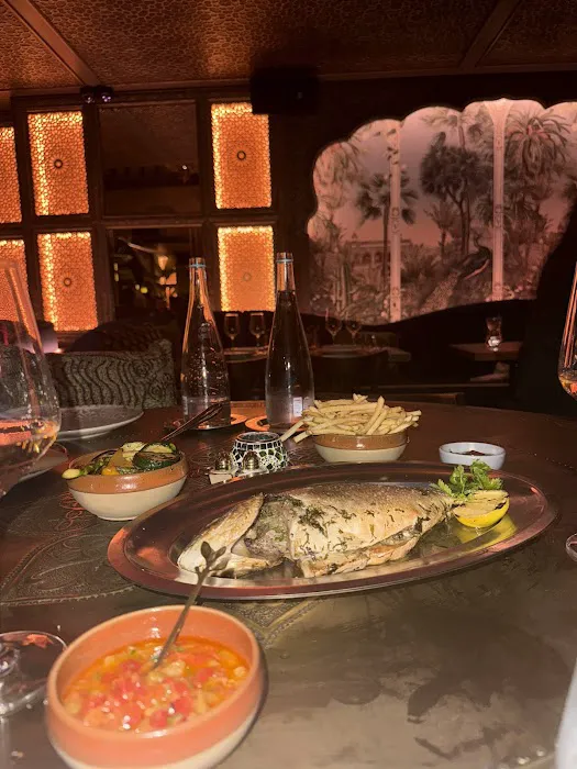 Ayah Restaurant Picture 6
