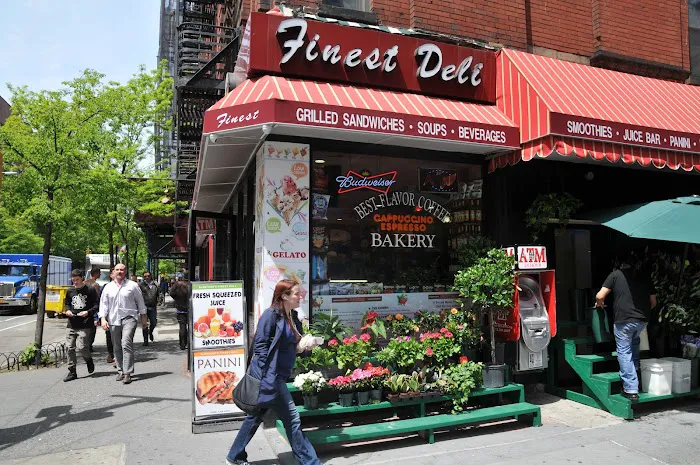 Bleecker's Finest Deli Picture 1