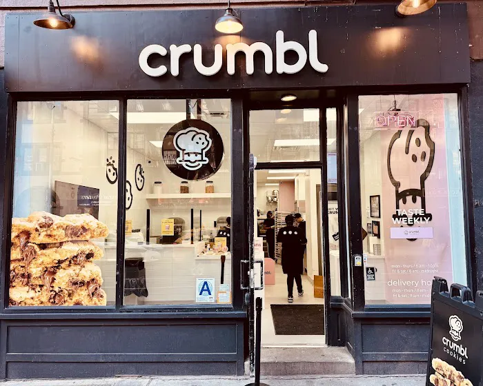 Crumbl - West Village Picture 3