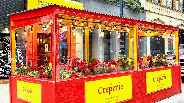 Creperie NYC Picture 10