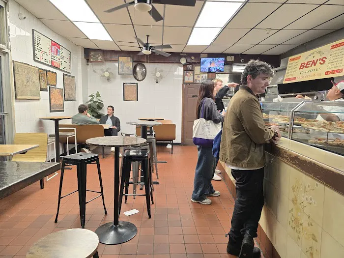 Ben's Pizzeria Picture 9