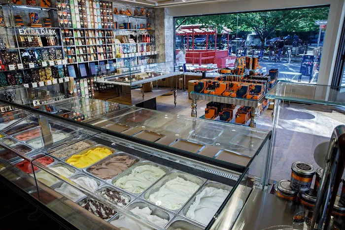 Venchi Chocolate Bleecker St Picture 7