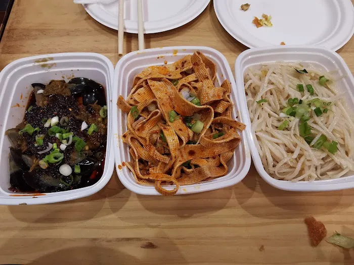 Bings & Noodles Picture 1