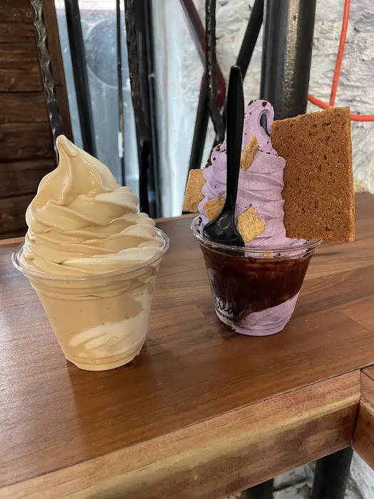 Surreal Creamery Picture 3