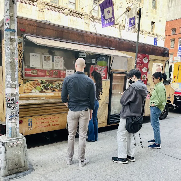Sidewalk Tacos Food Truck Picture 4