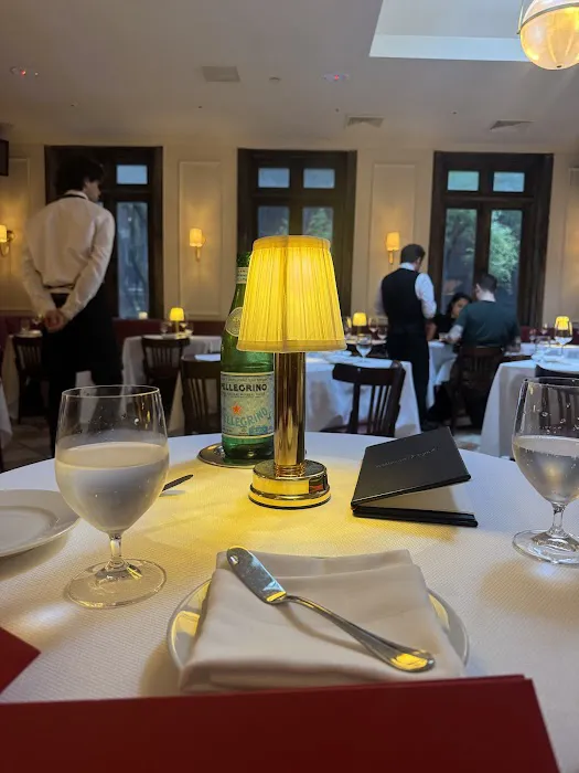 Chateau Royale Picture 2