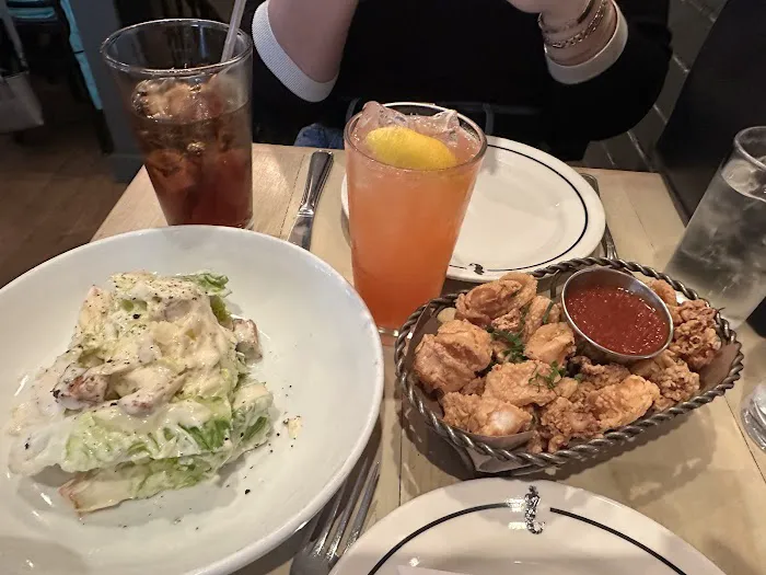 Mermaid Oyster Bar Picture 1