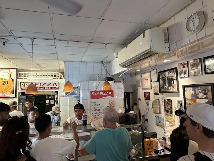 Joe's Pizza Picture 9