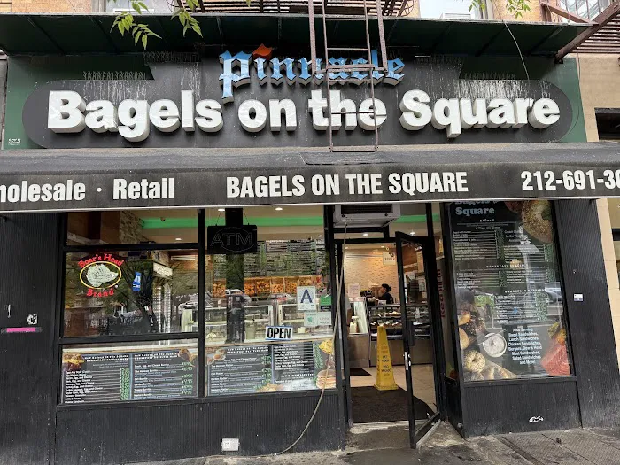 Bagels On the Square Picture 8