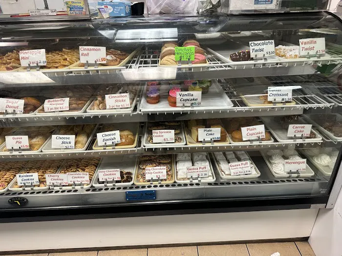 Santo Domingo Bakery Picture 1