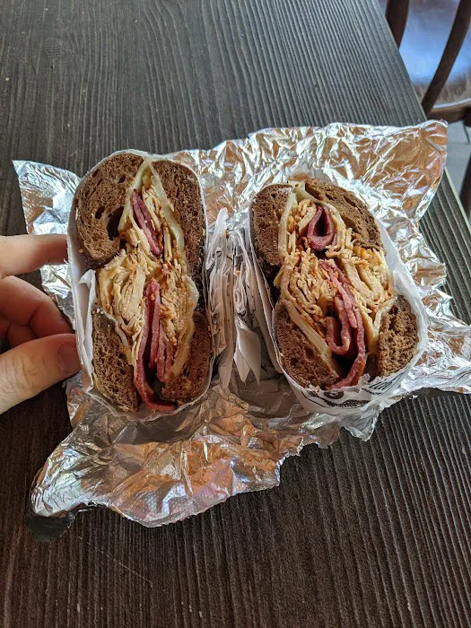 Davidovich Bagel Cafe Picture 9