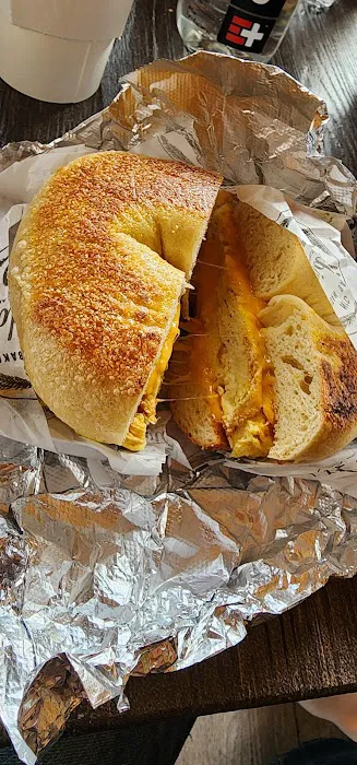 Davidovich Bagel Cafe Picture 1