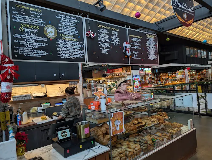 Davidovich Bagel Cafe Picture 6