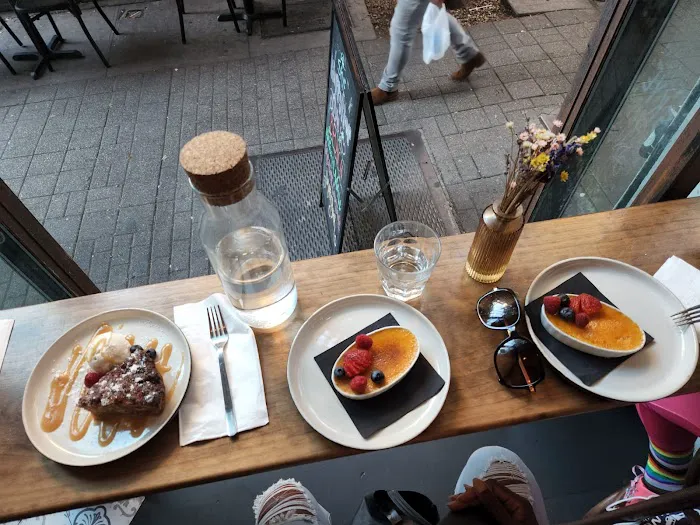 Cafe Skye Picture 1