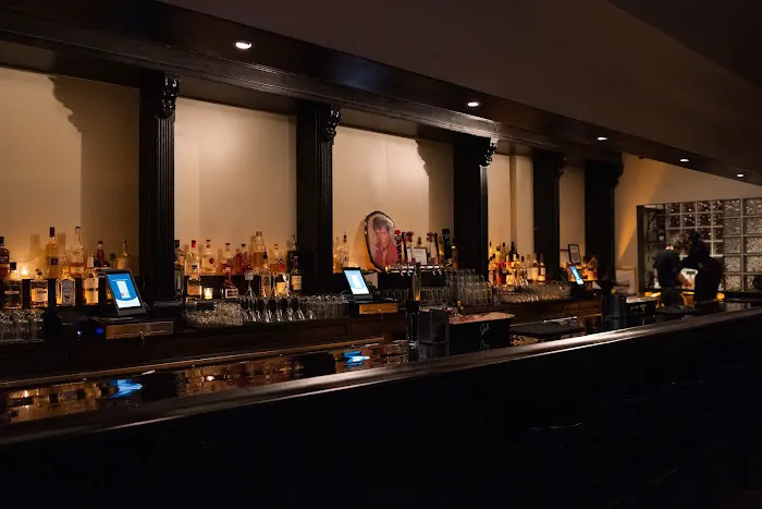 Funny Bar Picture 6