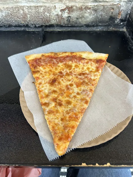 Uncle Sam's Pizza Picture 7