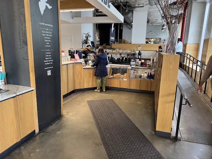 La Colombe Coffee Roasters Picture 10