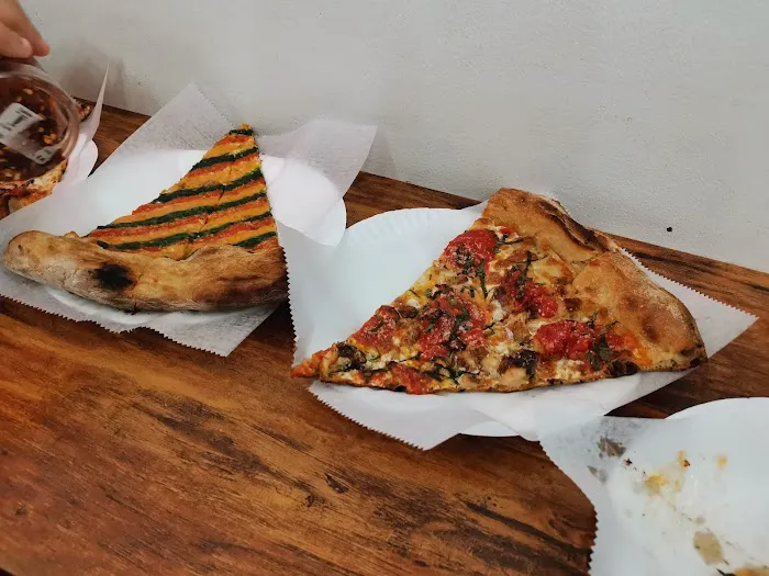 Pizza Loves Sauce Picture 7