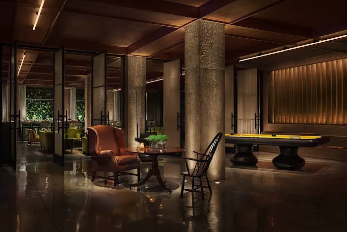 Lobby Bar Picture 4