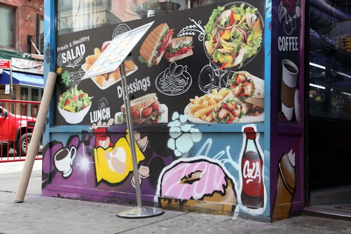 Sam’s Juice Bar & Grill Picture 4