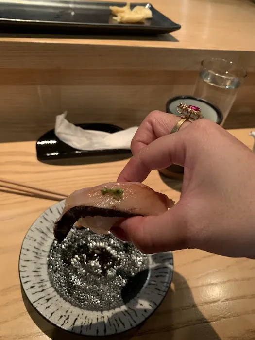 USHIWAKAMARU Sushi Omakase Picture 9