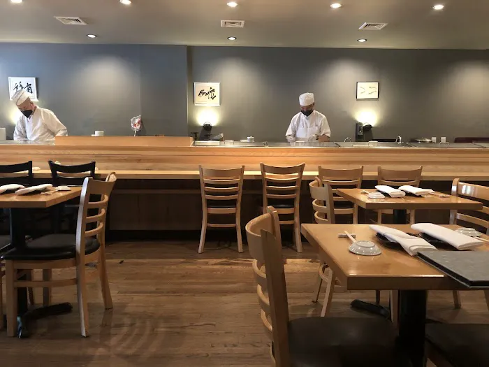 USHIWAKAMARU Sushi Omakase Picture 2