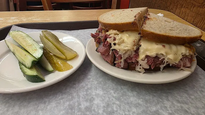 Katz's Delicatessen Picture 9