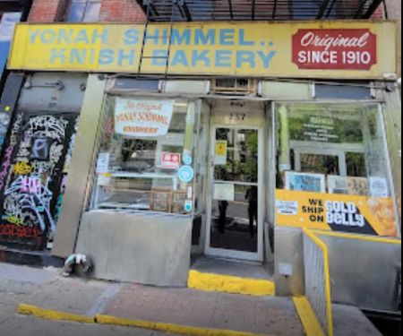 Yonah Schimmel's Knish Bakery