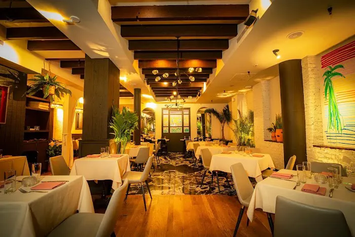 Casa Bond NoHo Picture 6