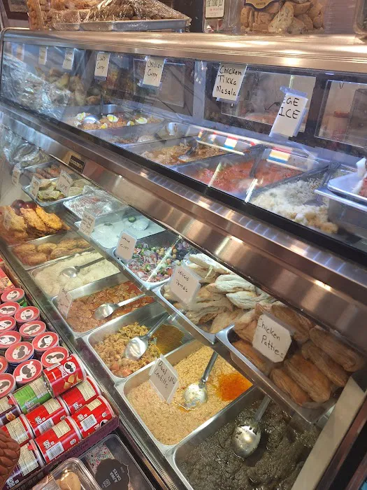 Pak Punjab Deli & Grocery Smoke Shop Picture 1