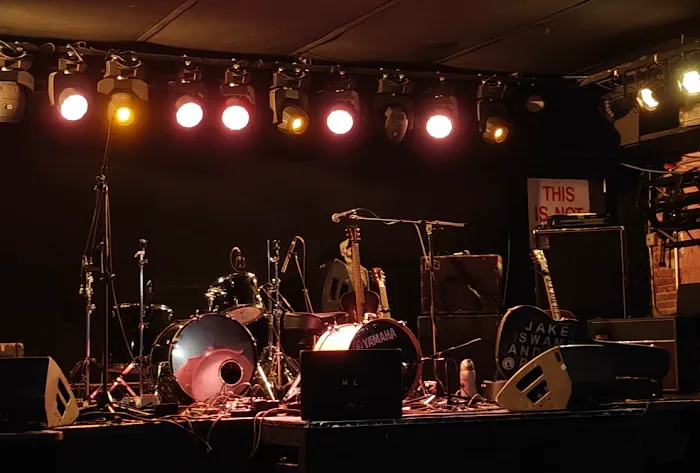 The Mercury Lounge Picture 8