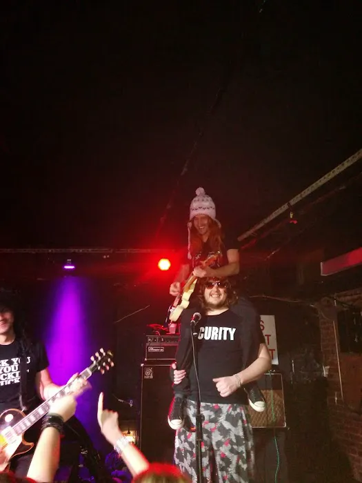 The Mercury Lounge Picture 7
