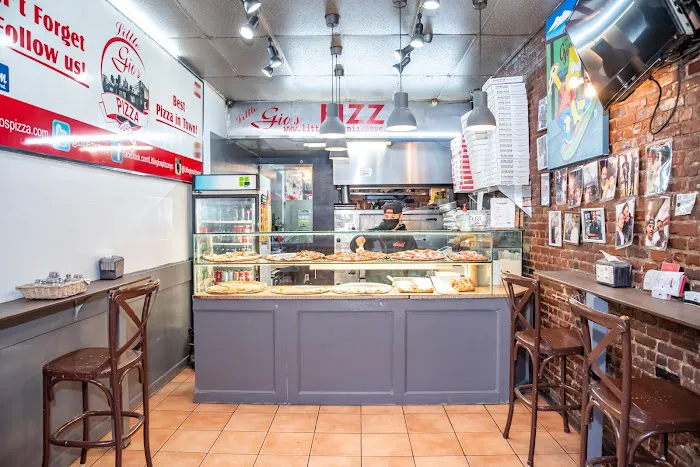 Little Gio's Pizza Picture 2