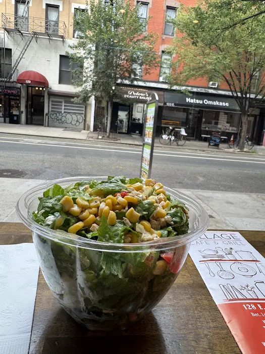 Village Cafe & Grill Picture 6