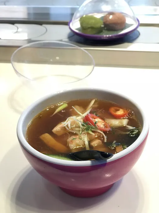 Yo Sushi Picture 6