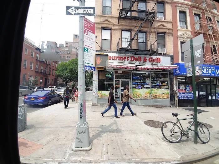 New York 1 Deli Picture 1