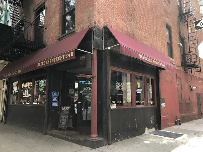 Bleecker Street Bar Picture 3