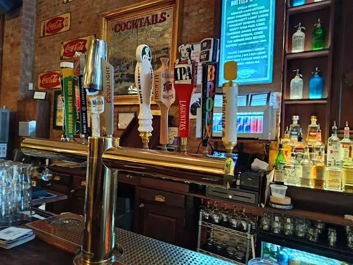 Bleecker Street Bar Picture 1
