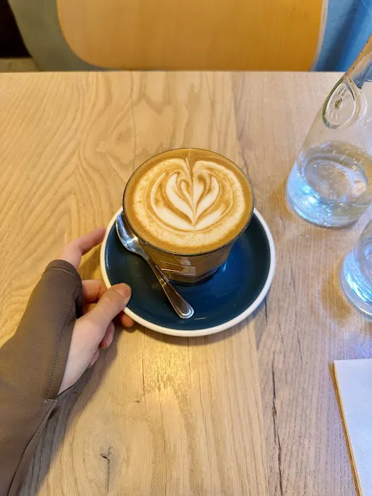 Two Hands Picture 10