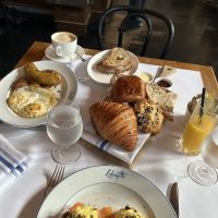 Lafayette Grand Café & Bakery ico
